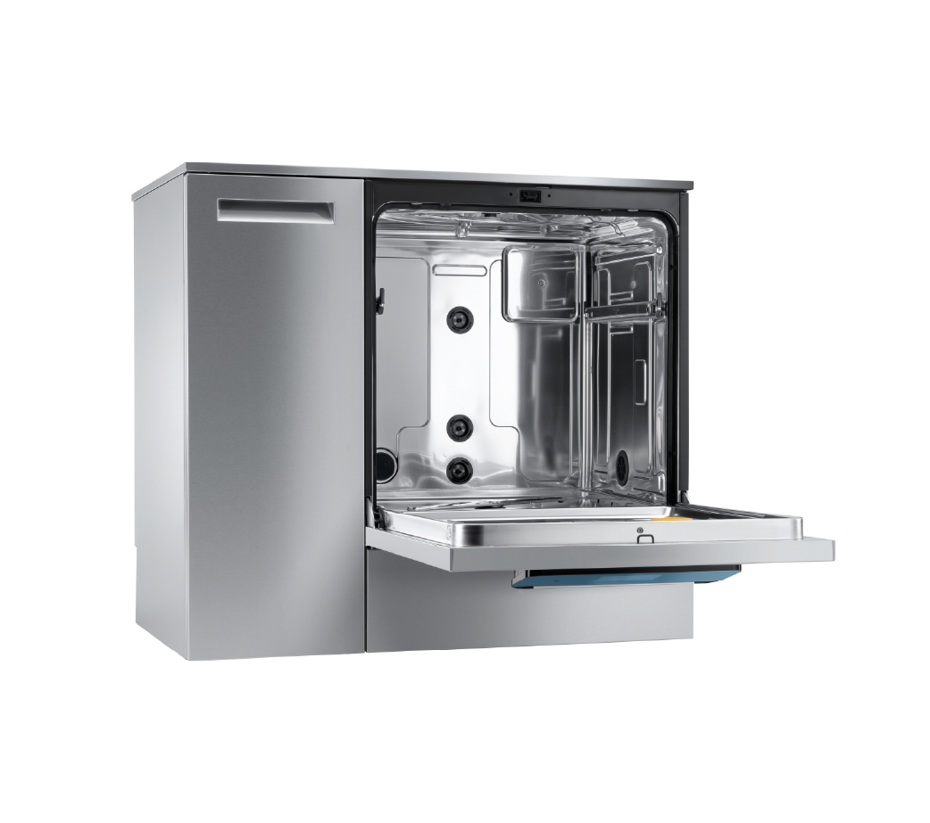 5200 Steelco Undercounter Washer Disinfector Side View