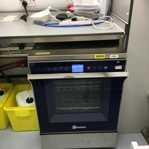 underbench washer disinfector lab 500